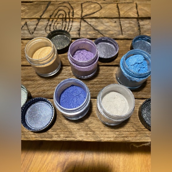 365-You Are Colourful ❤️ Mica Powder - Picture 4 of 5